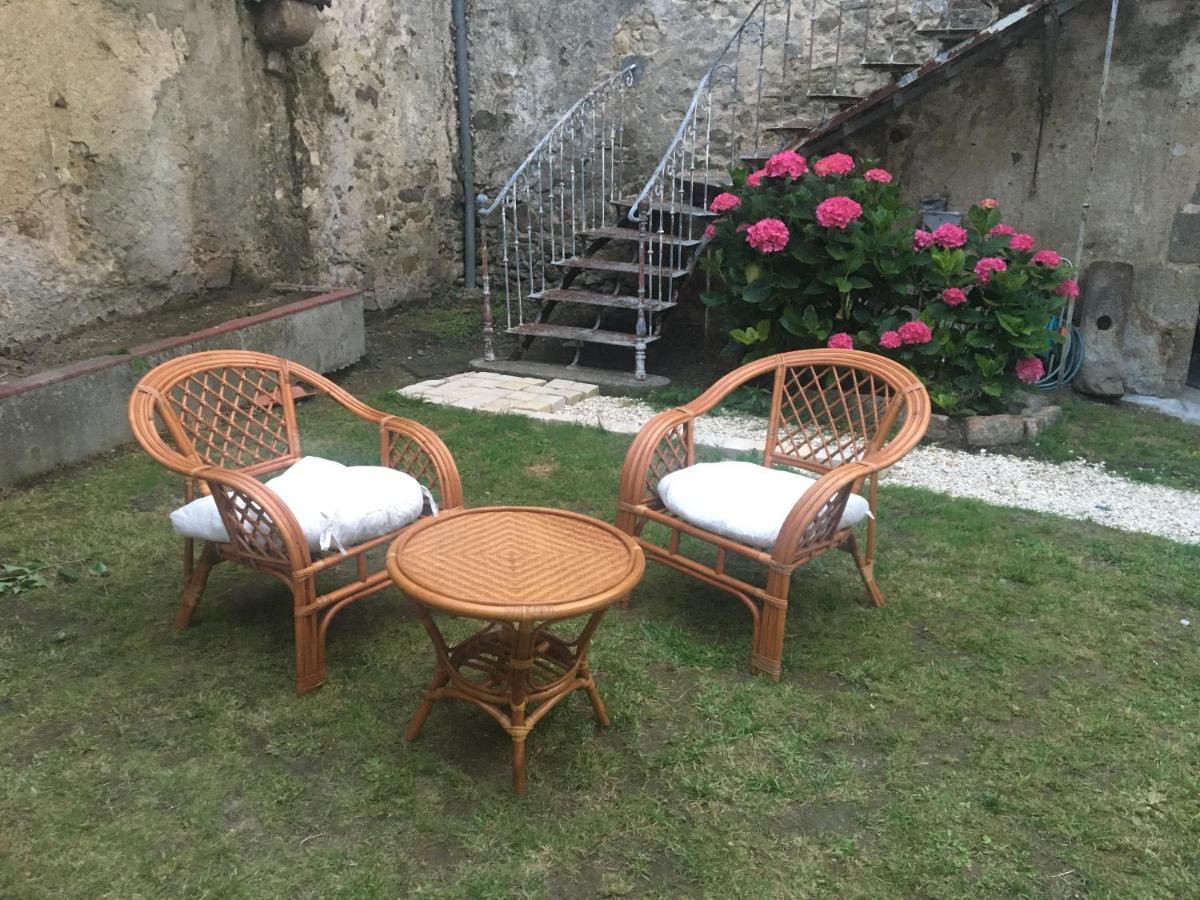 Un Dimanche Chez Julie Chambre Leontine Parthenay Exterior foto